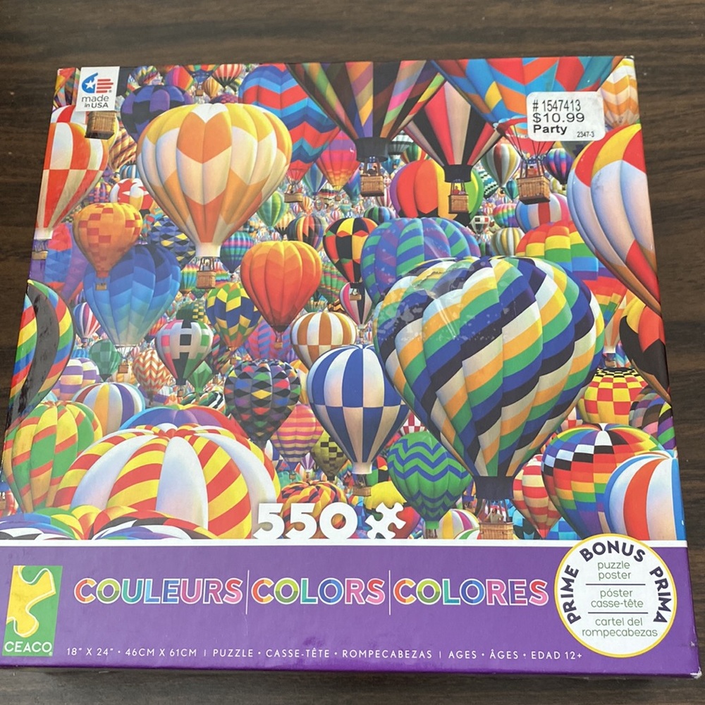 2017 Colors Jigsaw Puzzle 550piece Puzzle, set up once